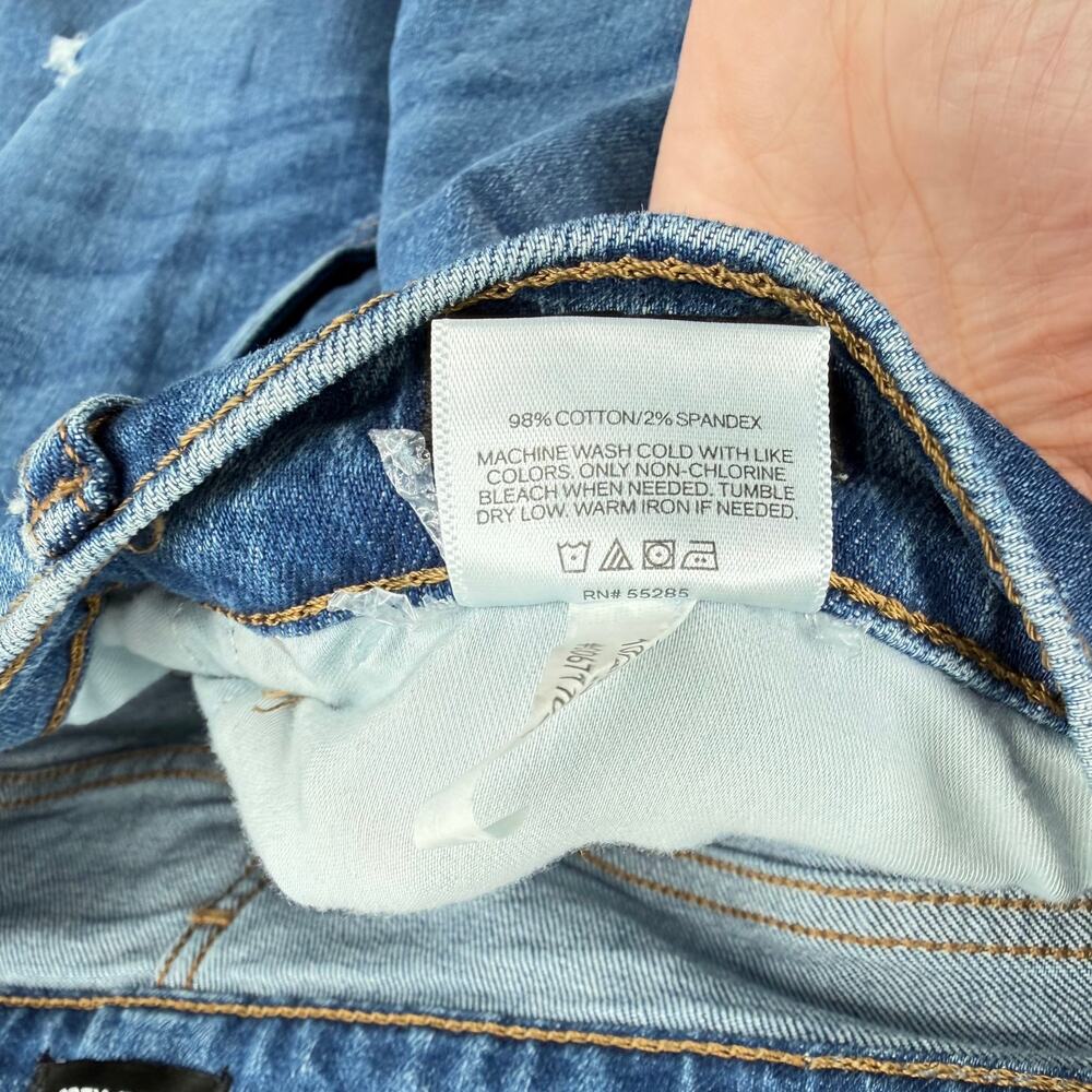 Express NWT 12 Regular Modern Straight Super High Rise Distressed Everyday Jeans - Picture 8 of 8